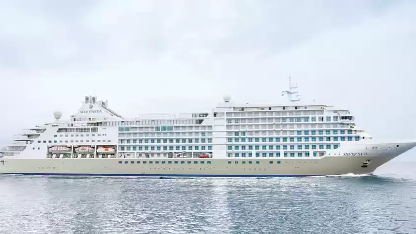 Le Silver Dawn en mer, vu du ciel