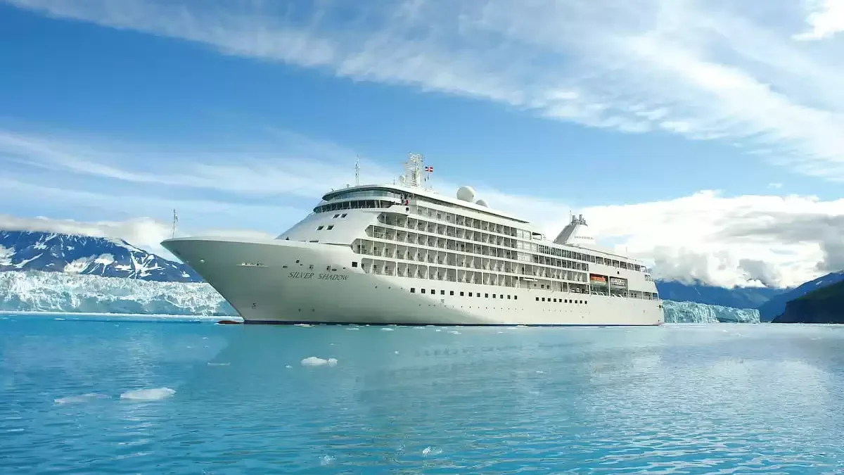 Le Silver shadow en mer, vu du ciel