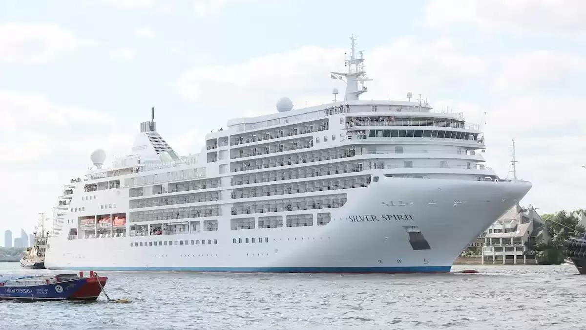Le Silver Spirit en mer, vu du ciel