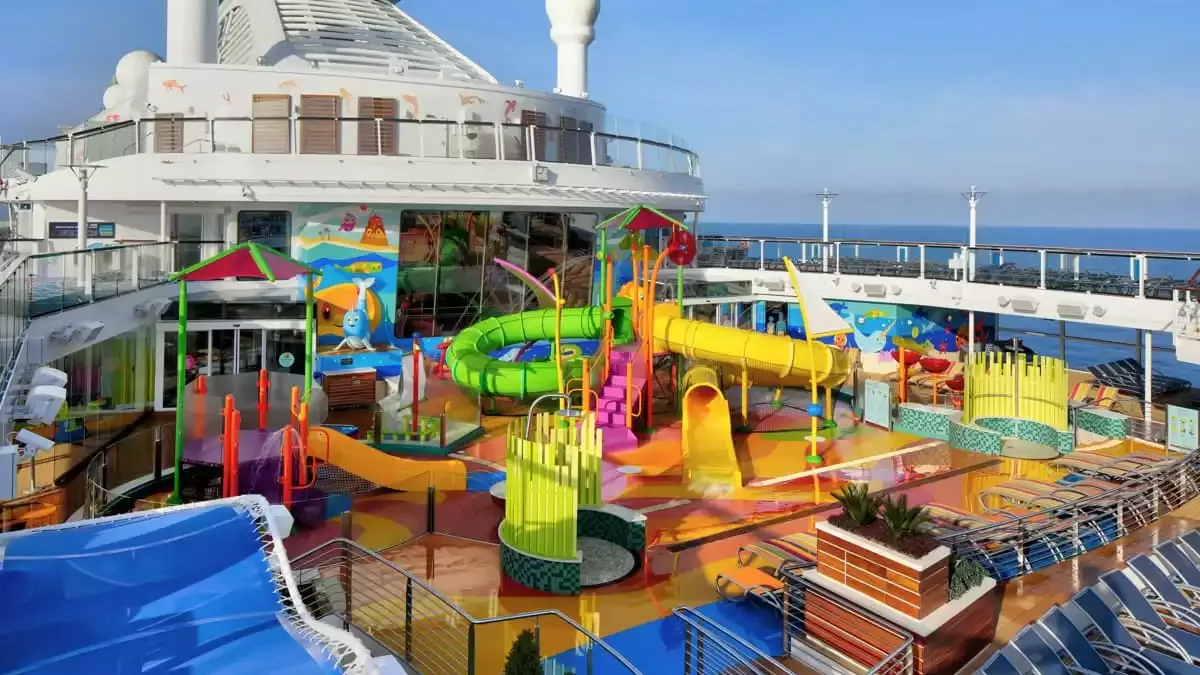 Espaces et activités à bord du Spectrum Of The Seas