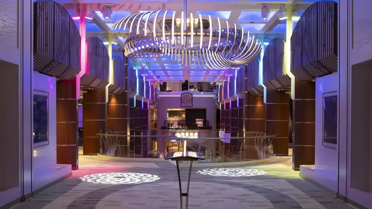 Espaces et activités à bord du Spectrum Of The Seas