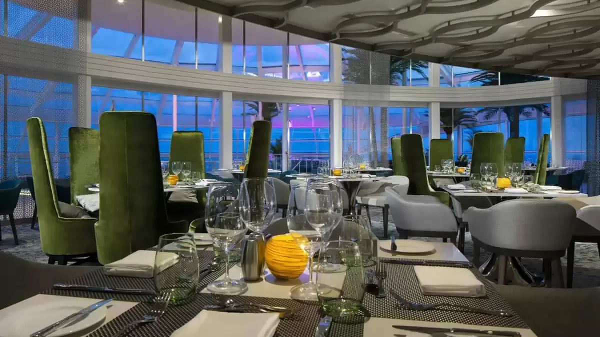 Espaces et activités à bord du Spectrum Of The Seas