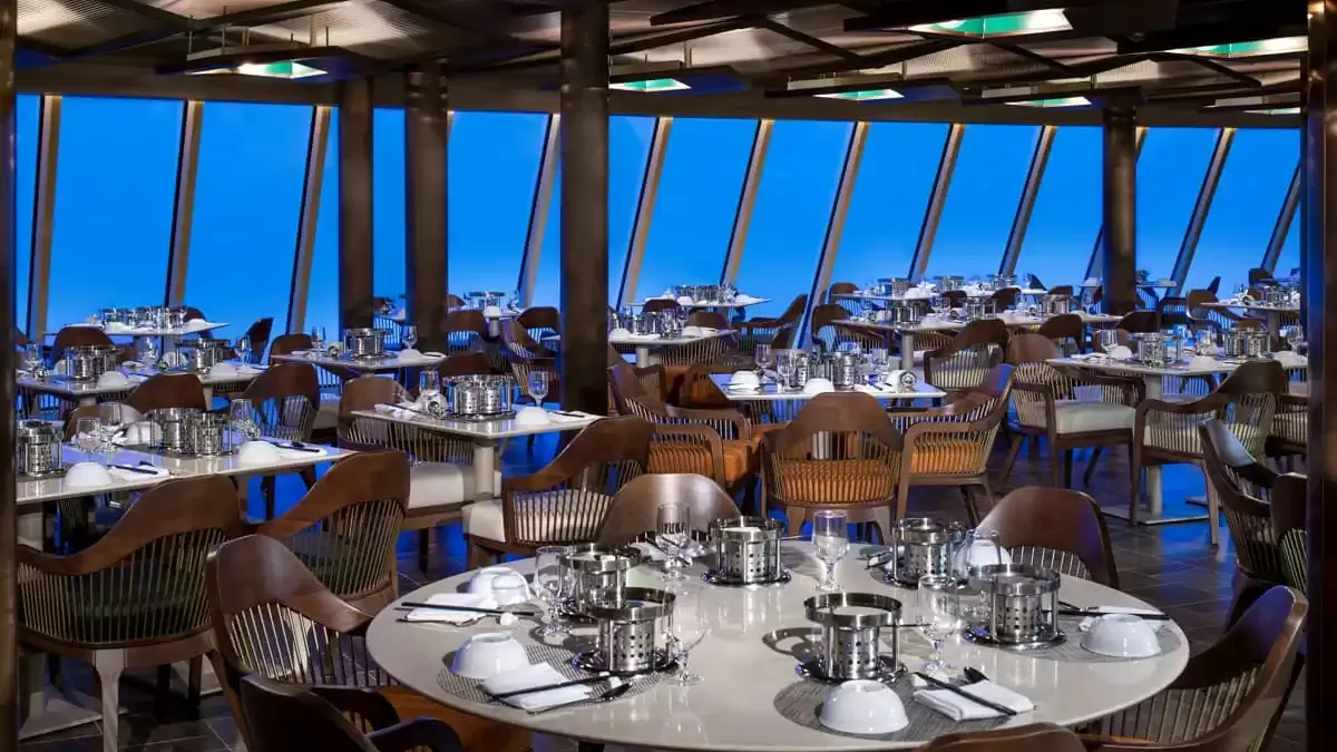 Espaces et activités à bord du Spectrum Of The Seas