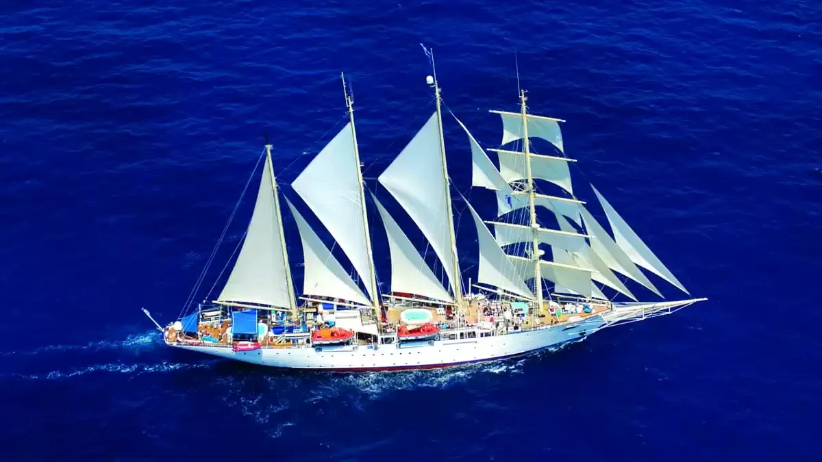 Le Star Clipper en mer, vu du ciel