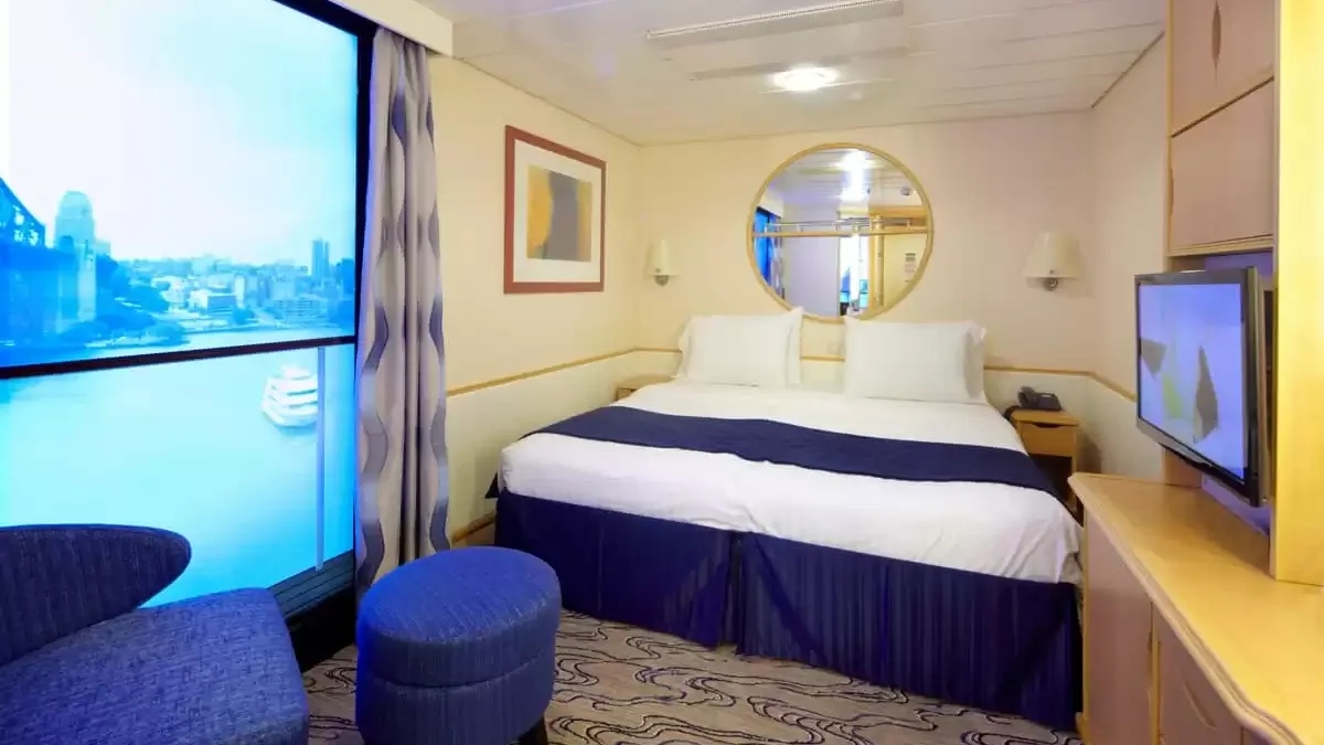 Une cabine à bord du Voyager of the Seas