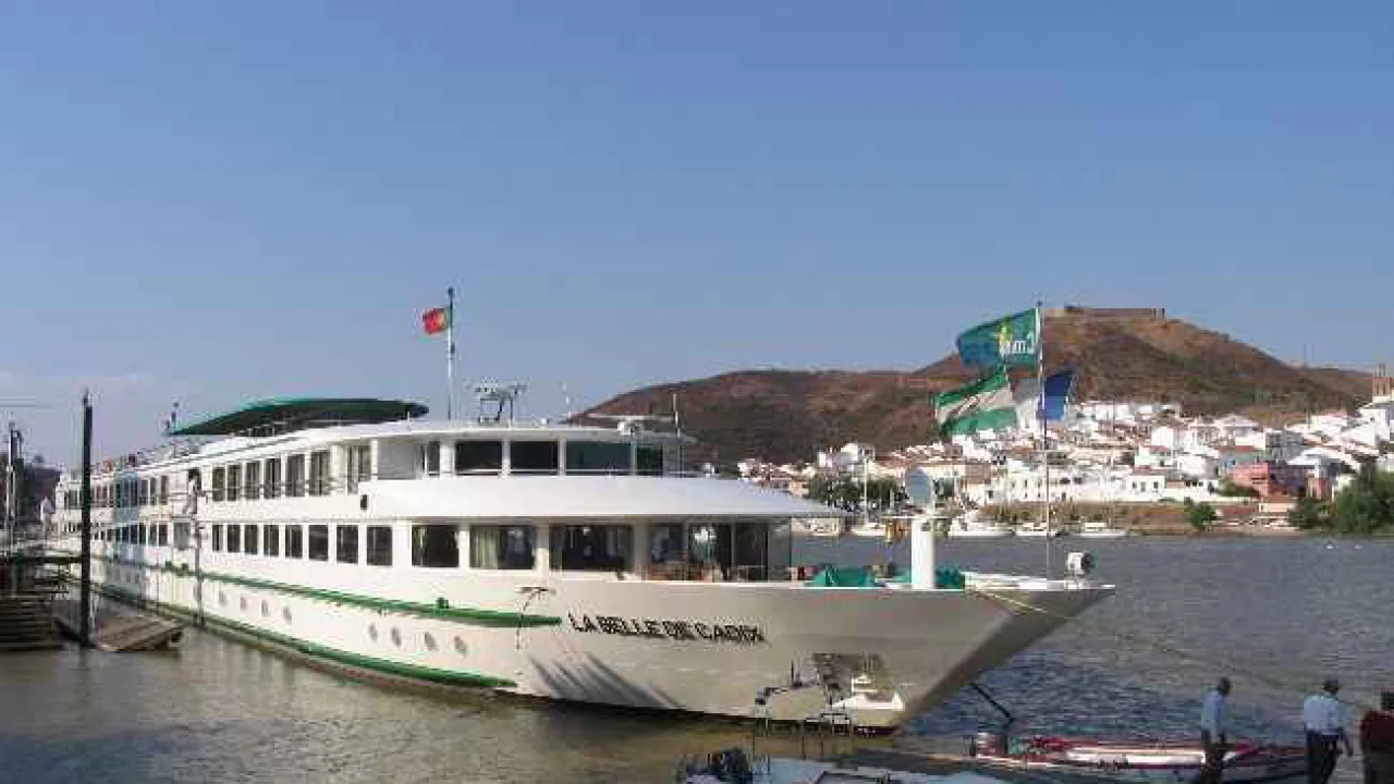 Belle de Cadix