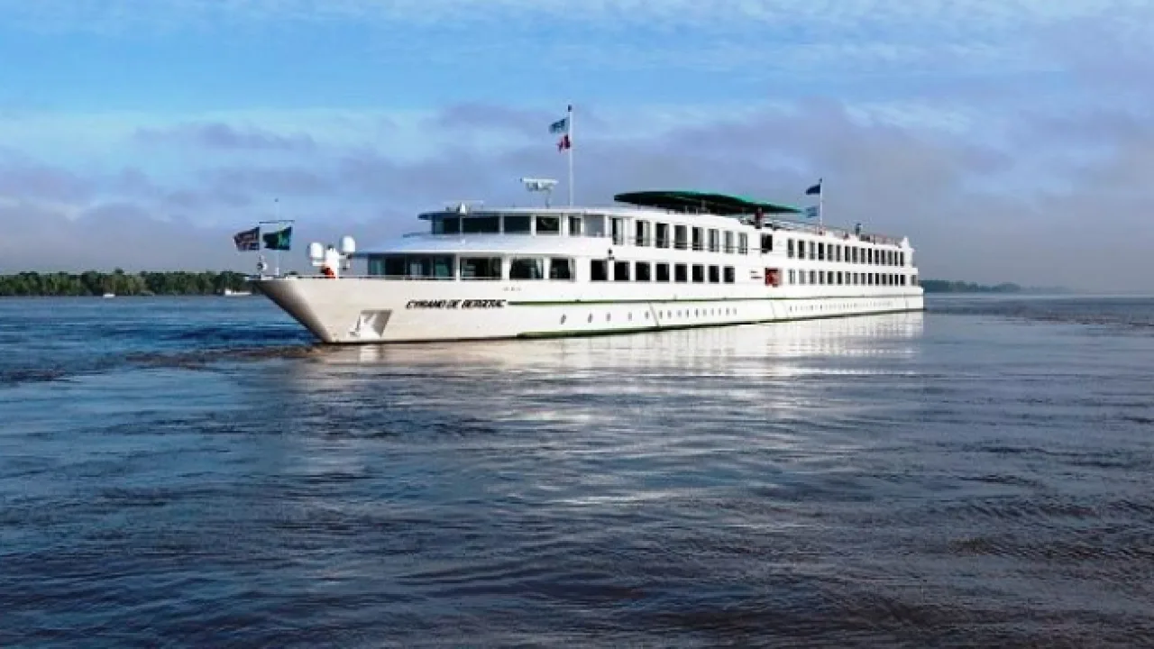 MS Cyrano de Bergerac