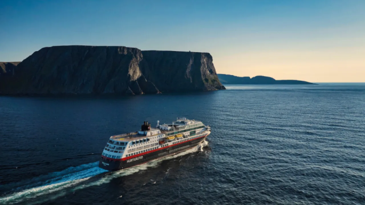 MS Trollfjord