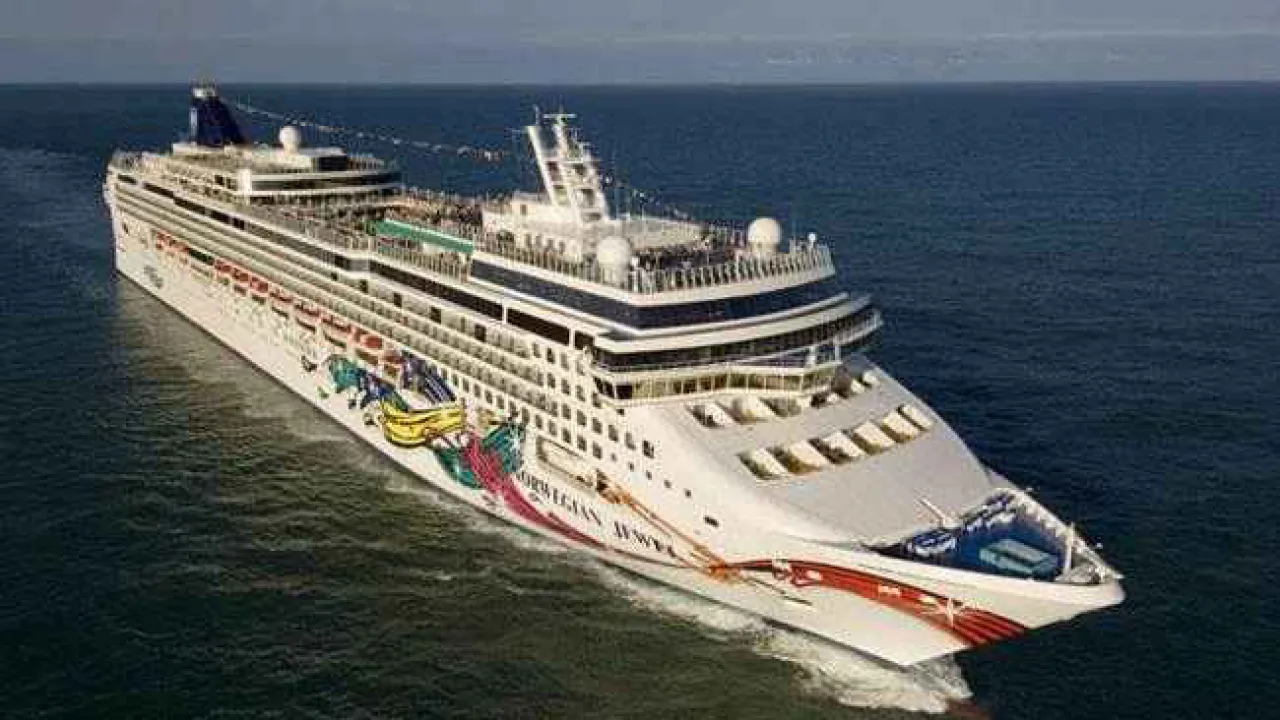 Norwegian Jewel