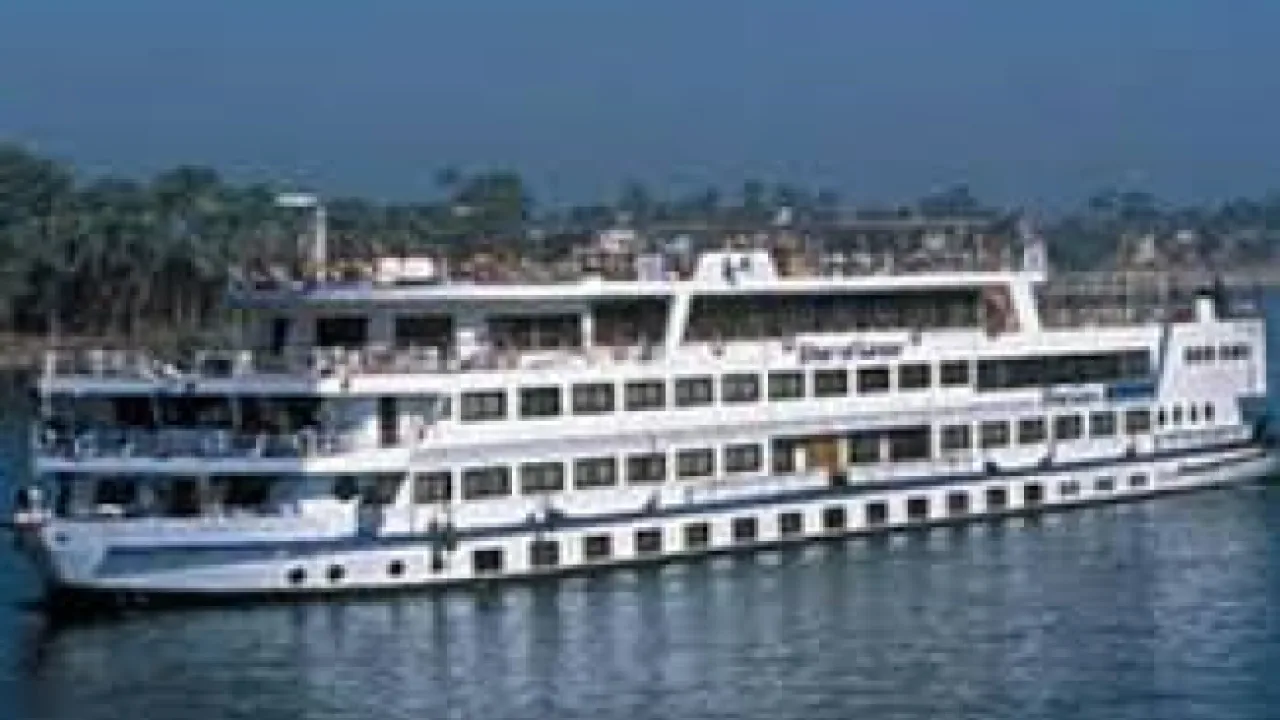 RV Star of Luxor