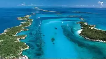 Paysages des croisières dans les Bahamas
