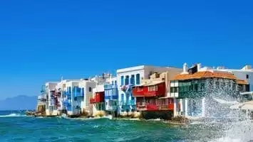 Paysages des croisières dans les îles Grecques