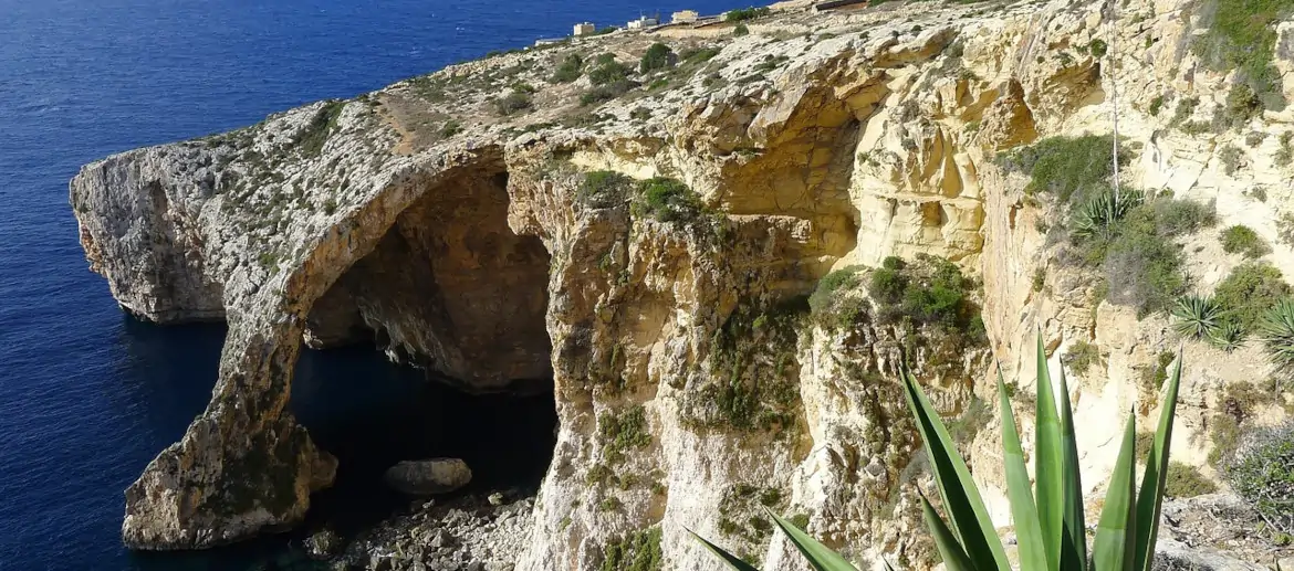 Malte, Gozo, Méditerranée, Falaise