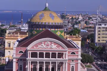 Dôme du Théâtre Amazonas à Manaus, Brésil