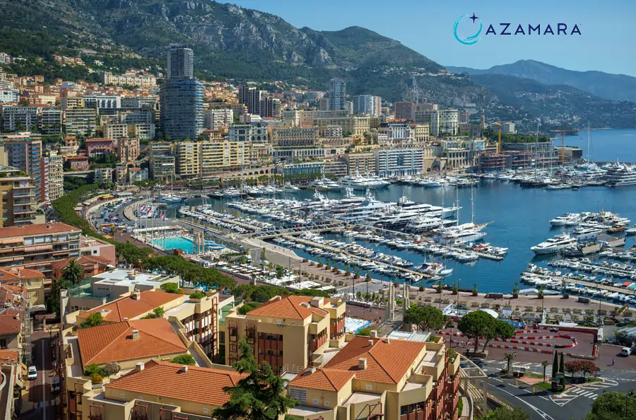 Escale nocturne Azamara à Monaco avec vue sur le port illuminé, Grand Prix de Monaco 2027