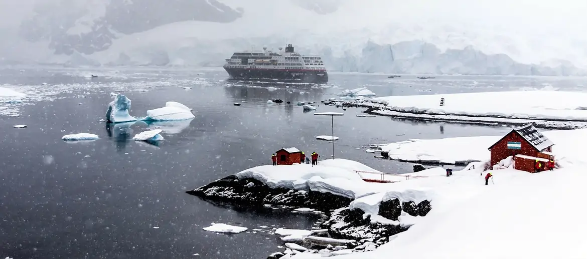 Antarctique avec Hurtigruten
