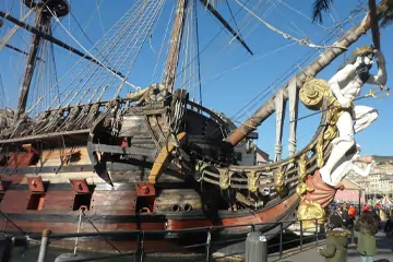 Vaisseau neptune, Porto Antico à Gênes