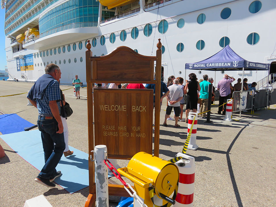 embarquement à bord du Symphony of the Seas