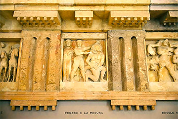 Métopes du temple C de Sélinonte