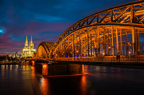 Cologne de nuit, Allemagne