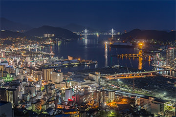 Nagasaki vue de nuit