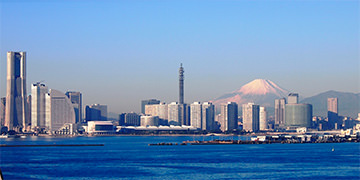 Yokohama Le Bay Bridge et le Mont Fuji