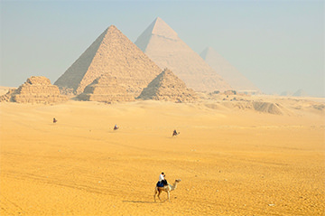 Pyramides de Louxor