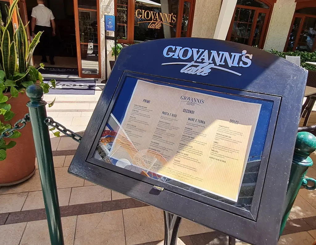 Restauration à bord de l'Allure of the Seas