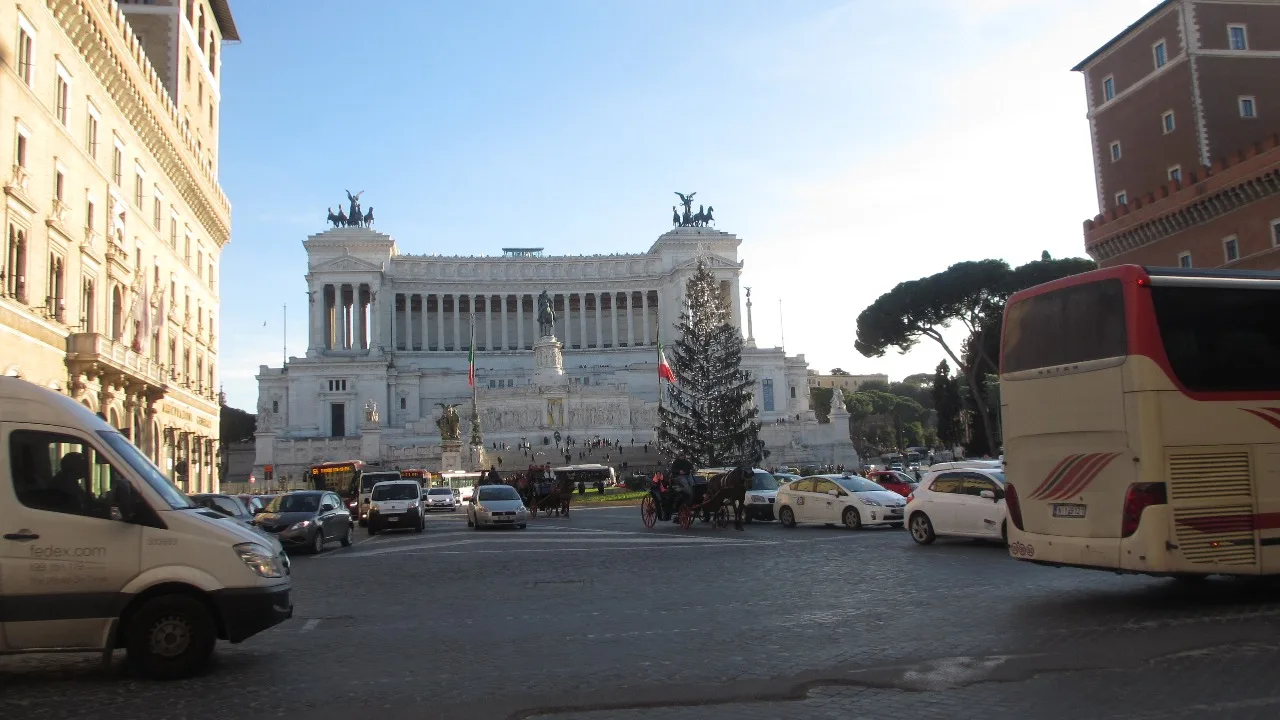 photos &amp; vidéos port de Rome