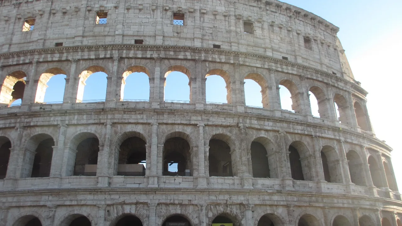 photos &amp; vidéos port de Rome