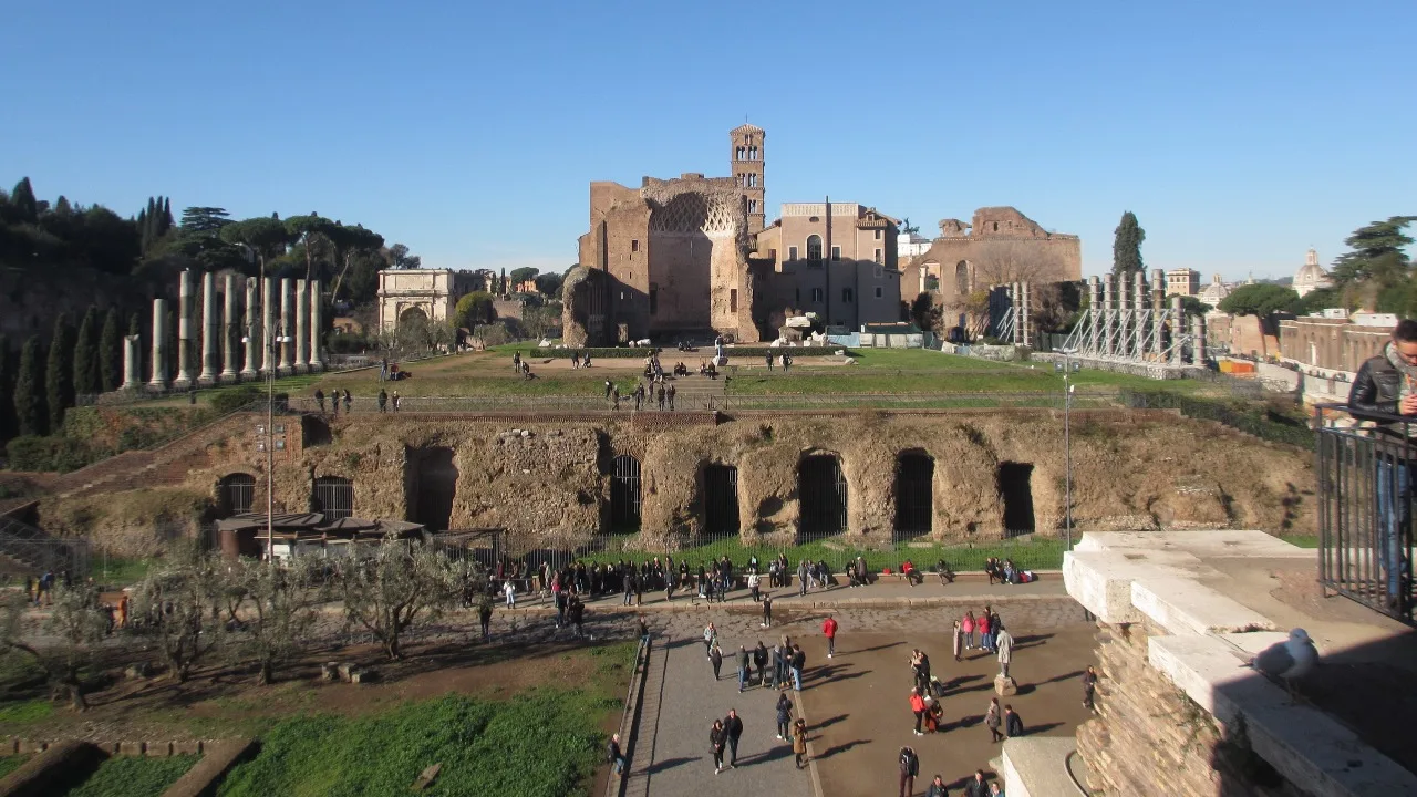 photos &amp; vidéos port de Rome