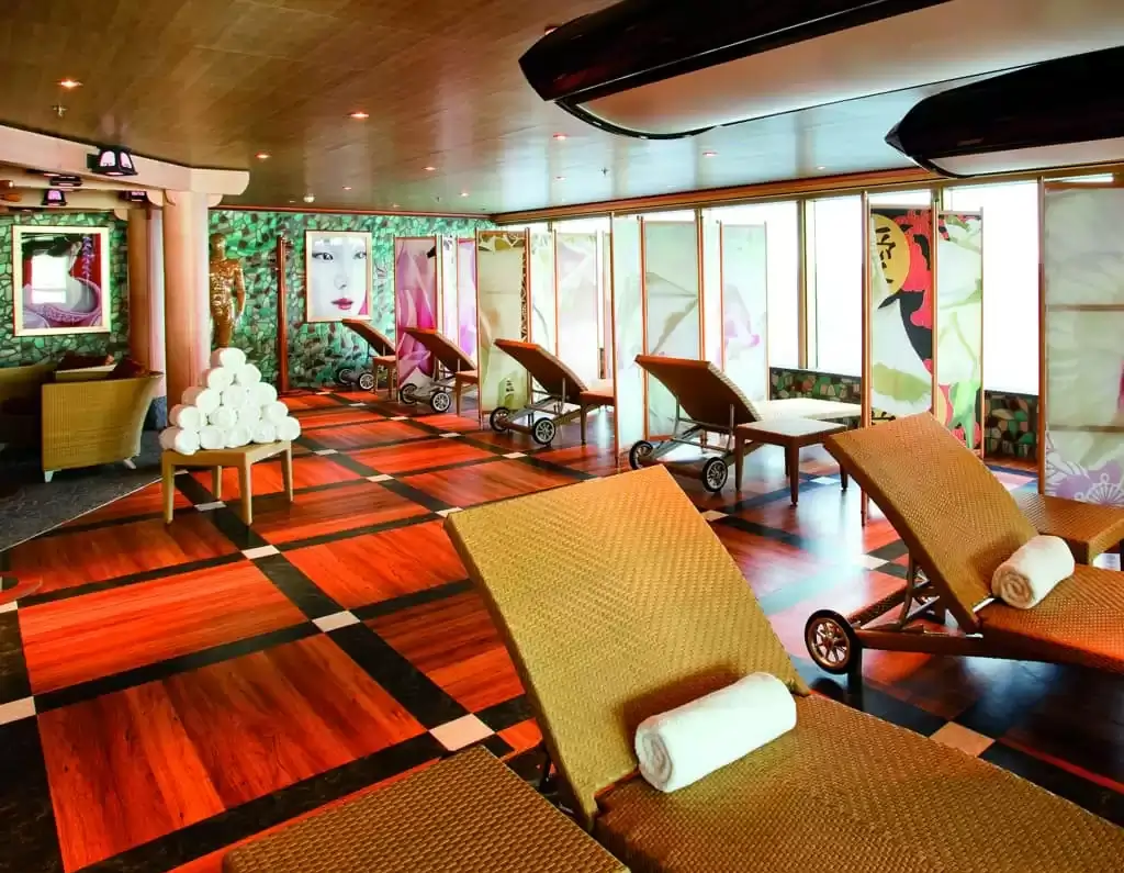 Activité à bord du bateau de croisière Costa Deliziosa