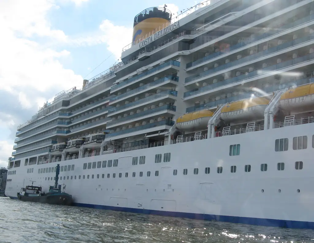 Le bateau de croisière Costa Deliziosa