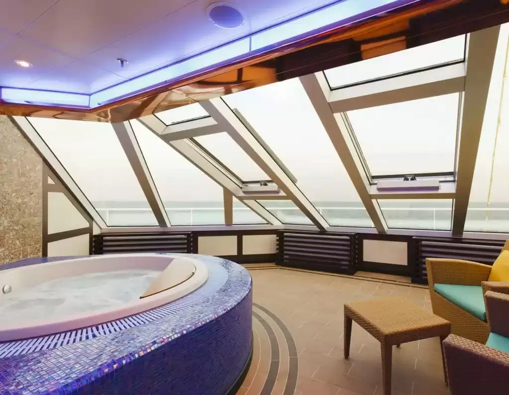 Cabine à bord du bateau de croisière Costa favolosa