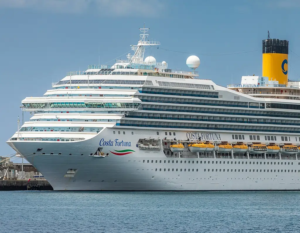 Le bateau de croisière Costa fortuna