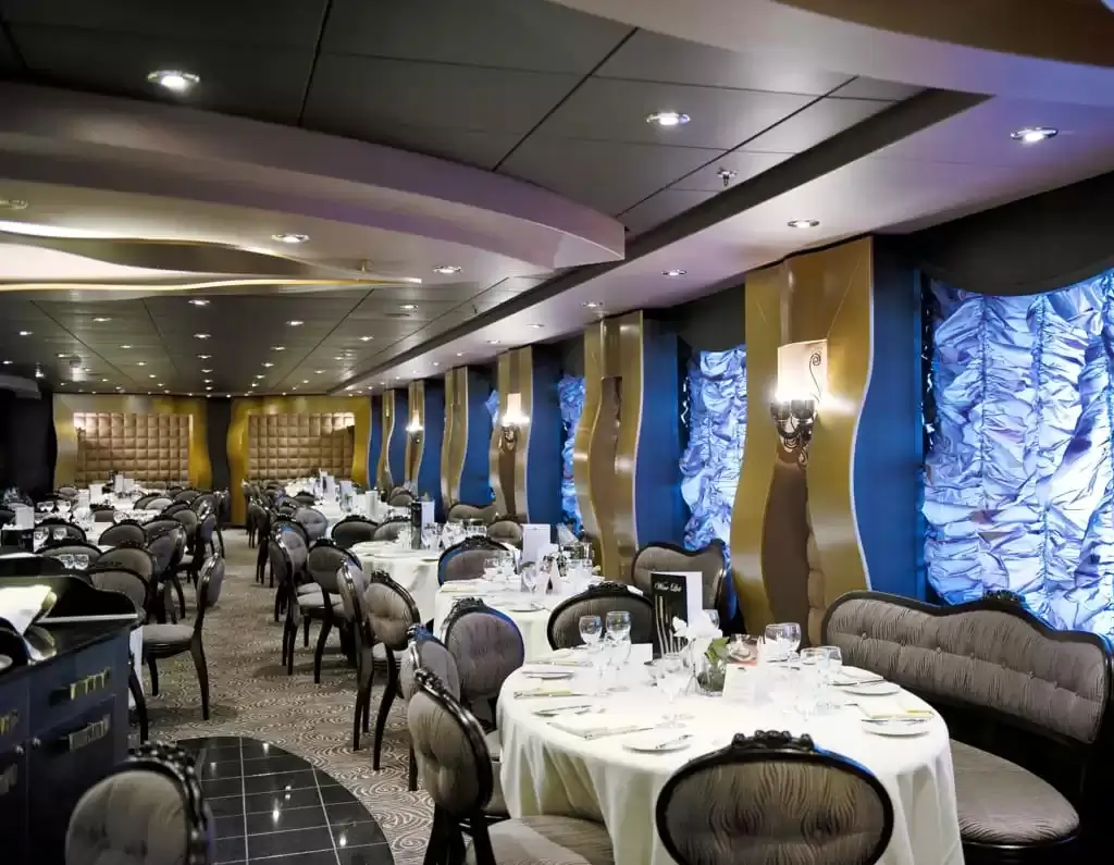 Restaurant du bateau de croisière MSC Divina