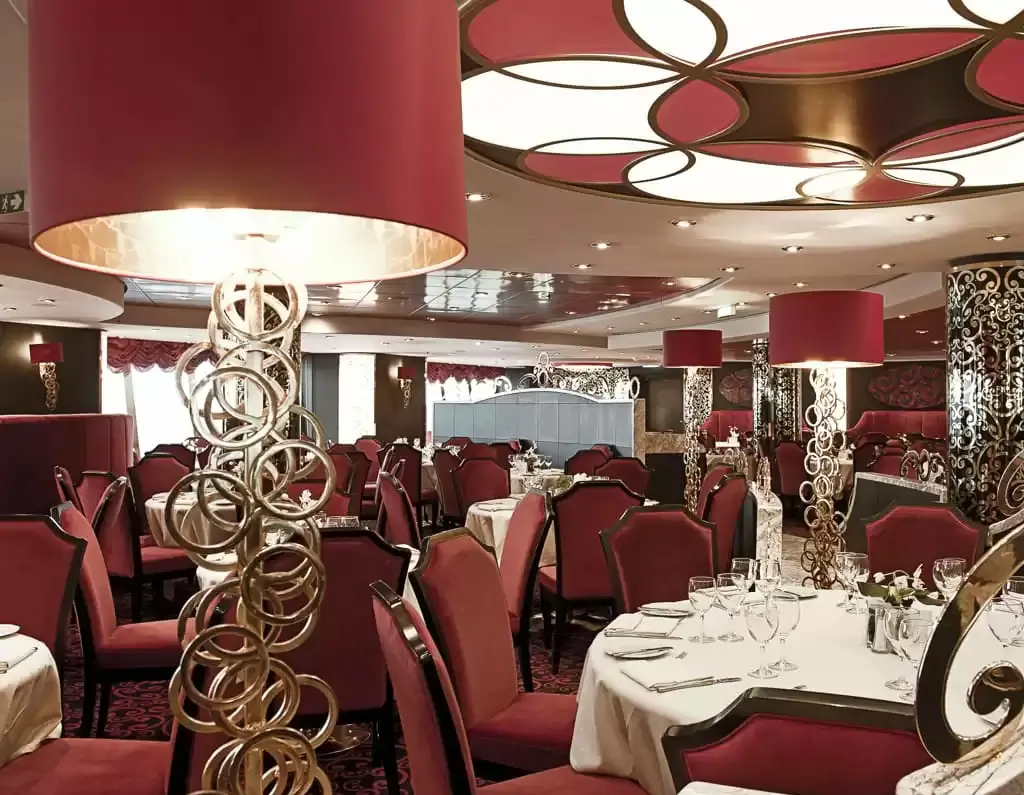 Restaurant du bateau de croisière MSC Divina
