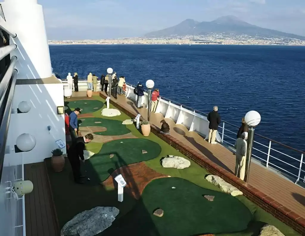 Activité à bord du bateau de croisière MSC Musica