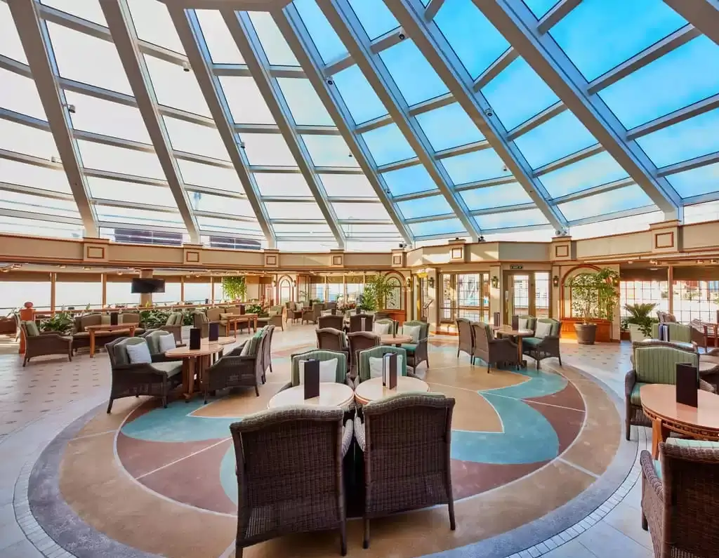 Le bateau de croisière Costa favolosa