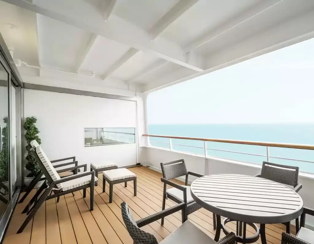 Cabine à bord du bateau de croisière Renaissance (CFC)