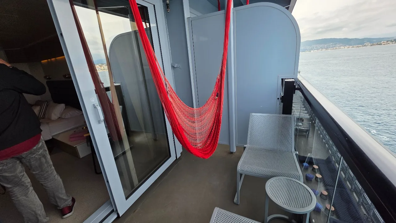 Vue Balcon à bord du Virgin Scarlet