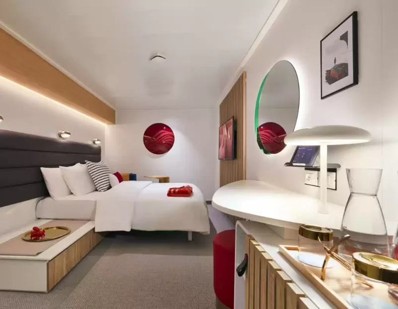 Le bateau de croisière Valiant Lady (Virgin Voyages)