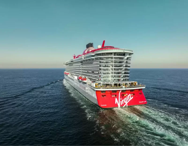 Le bateau de croisière Valiant Lady (Virgin Voyages)