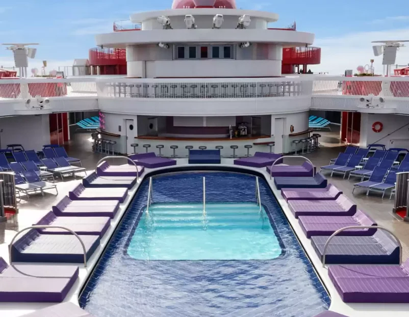 Le bateau de croisière Valiant Lady (Virgin Voyages)